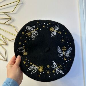 Black Beretm Embroidery / madunicorn - flying Keys harry potter / new